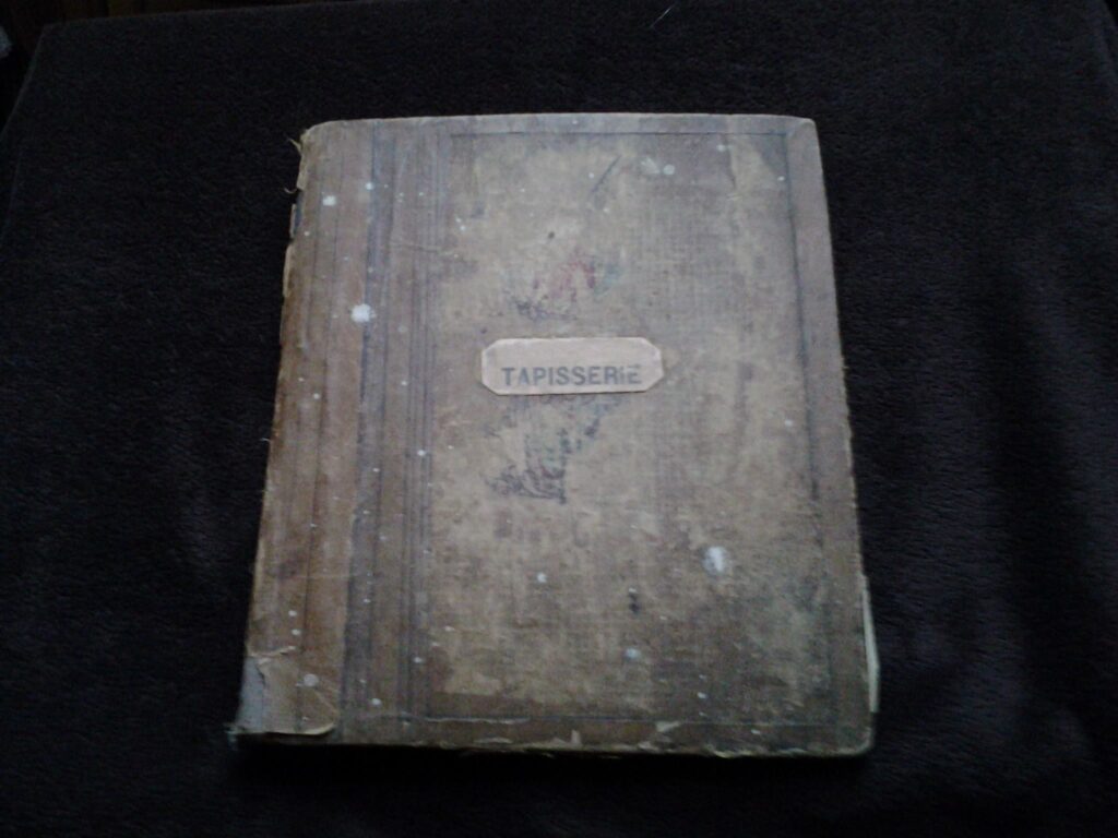 Livre d'aprentissage Tapissier